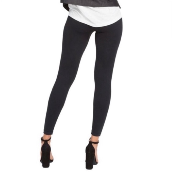 Spanx Seamless Leggings - Picture 2 of 6